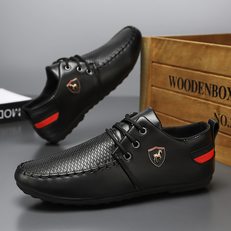 Men Shoes Boss - รองเท้าโลฟเฟอร์ลำลองสีพื้นสำหรับผู้ชาย สวมใส่สบาย กันลื่น ดีไซน์คลาสสิก เหมาะสำหรับโอกาสทางการ