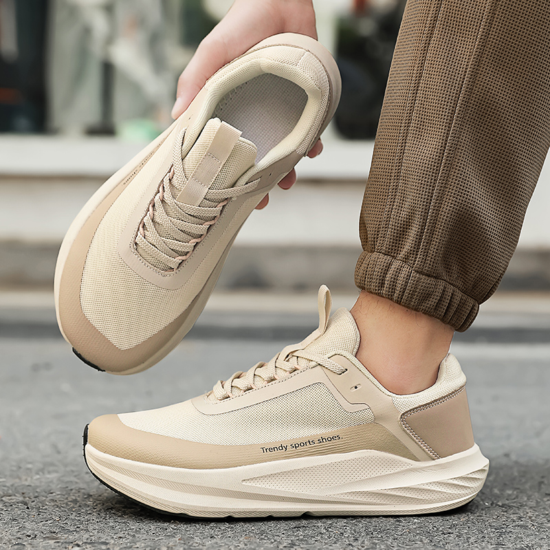 Men Shoes Sale - รองเท้าวิ่งลดราคาสำหรับคู่รัก ระบายอากาศได้ดี เหมาะสำหรับเดิน วิ่งออกกำลังกาย ใส่สบายสำหรับผู้ชายและผู้หญิง รองเท้ากีฬากลางแจ้ง