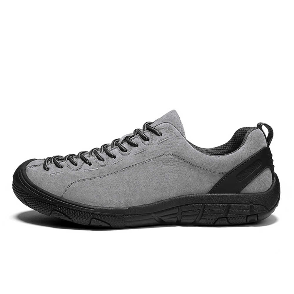 Men Shoes On Clearance - รองเท้าผ้าใบผู้ชายสีขาวแบบผูกเชือก รุ่นเล็ก รองเท้าเทนนิส รองเท้าสเก็ตบอร์ด รองเท้ากีฬา รองเท้าฟิตเนส