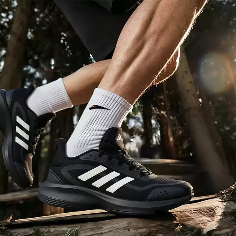 รองเท้าวิ่งผู้ชาย Adidas สำหรั - Men'S Shoes Half Cut บทวิจารณ์และราคา