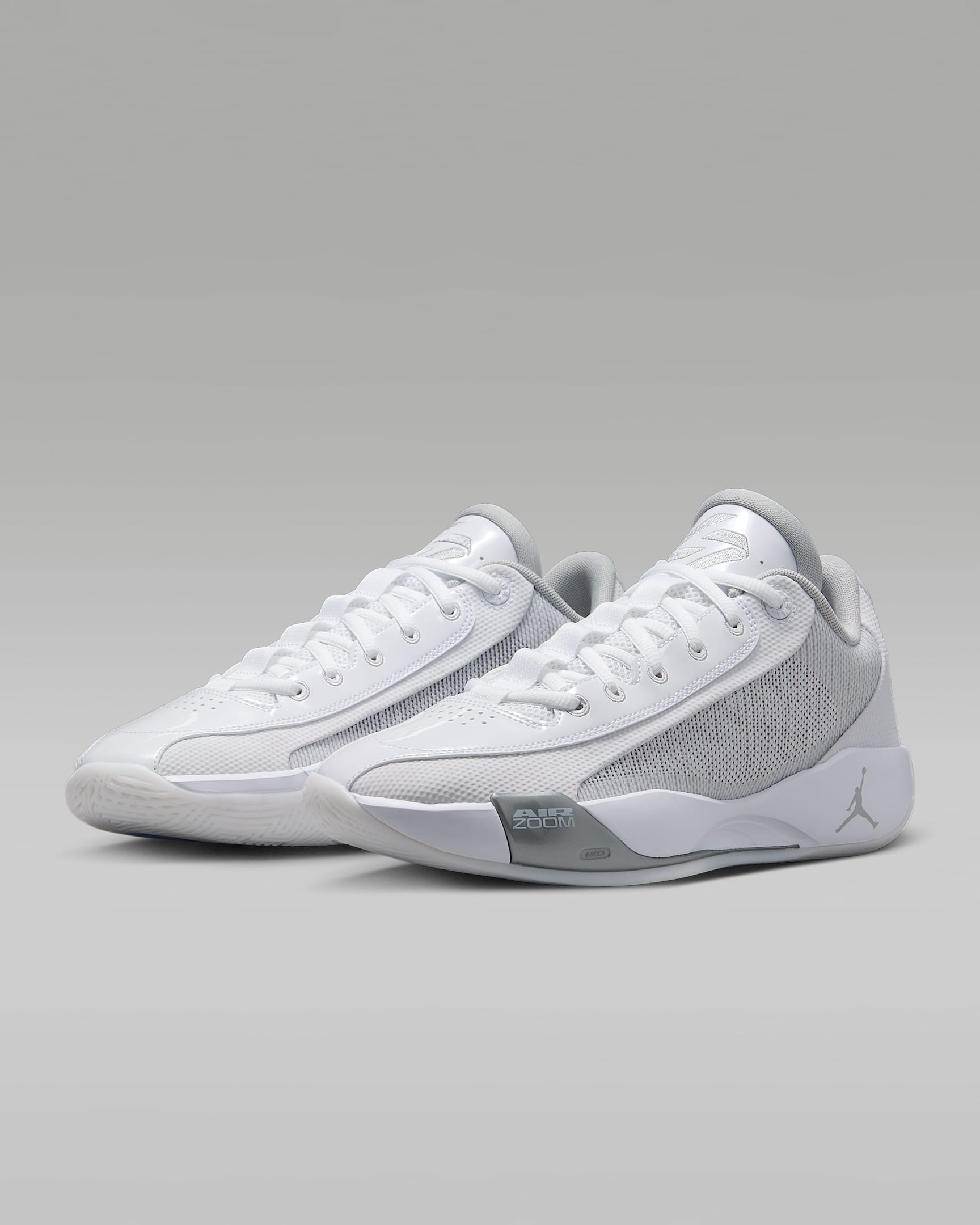 รองเท้าบาสเก็ตบอลแบบมีเบาะรองร - Men'S Shoes Nike Jordan บทวิจารณ์และราคา
