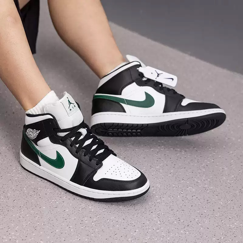 รองเท้าบาสเก็ตบอล Nike สำหรับผ - Men'S Shoes Nike Jordan บทวิจารณ์และราคา