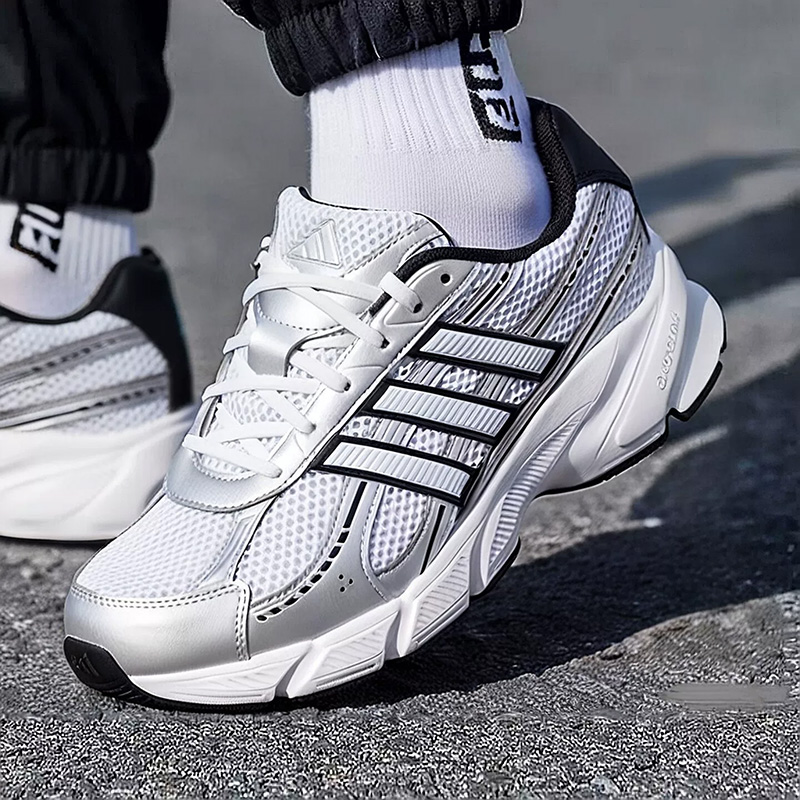 รองเท้ากีฬา Adidas รุ่น TECHNO - Men'S Shoes Half Cut บทวิจารณ์และราคา