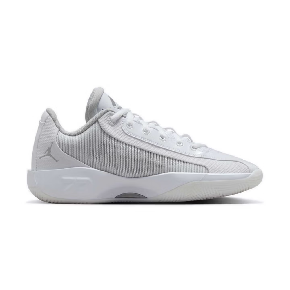 ไนกี้ จอร์แดน ลูก้า .77 รองเท้ - Men'S Shoes Nike Jordan บทวิจารณ์และราคา