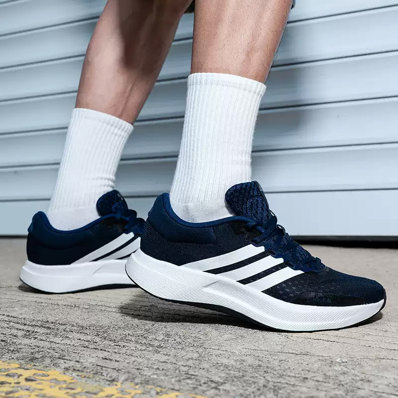 รองเท้าวิ่งผู้ชาย Adidas สีน้ำ - Men'S Shoes Half Cut บทวิจารณ์และราคา