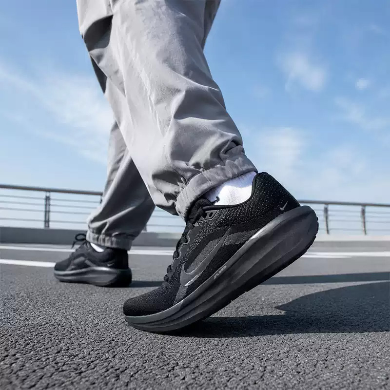รองเท้ากีฬาผู้ชาย Nike - ZOOM  - Men'S Shoes Nike Jordan บทวิจารณ์และราคา
