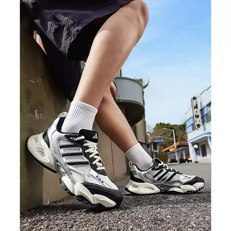 รองเท้าวิ่ง Adidas ของแท้ รุ่น - Men'S Shoes Half Cut บทวิจารณ์และราคา