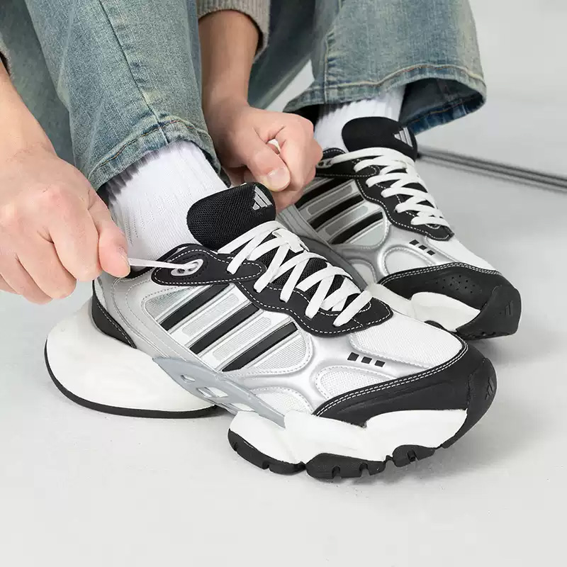รองเท้าวิ่ง Adidas ของแท้ รุ่น - Men'S Shoes Half Cut บทวิจารณ์และราคา