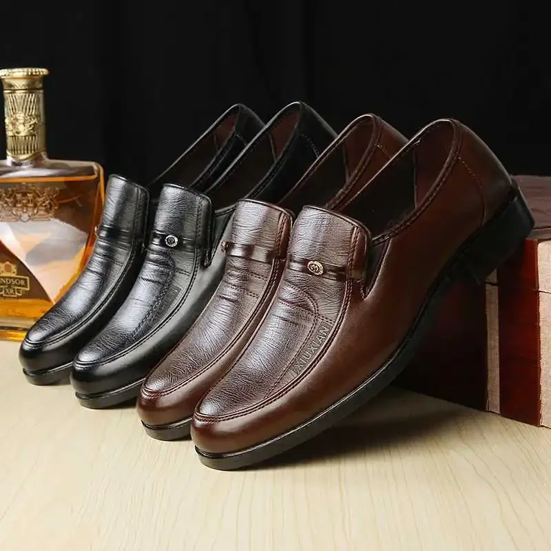 สีน้ําตาลสีดําผู้ชายอย่างเป็นท - Men Shoes On Clearance บทวิจารณ์และราคา