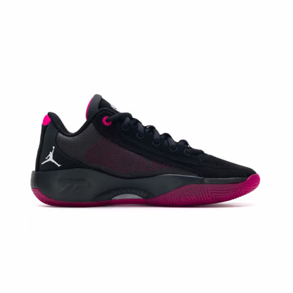 ไนกี้ จอร์แดน ลูก้า 77 รองเท้า - Men'S Shoes Nike Jordan บทวิจารณ์และราคา
